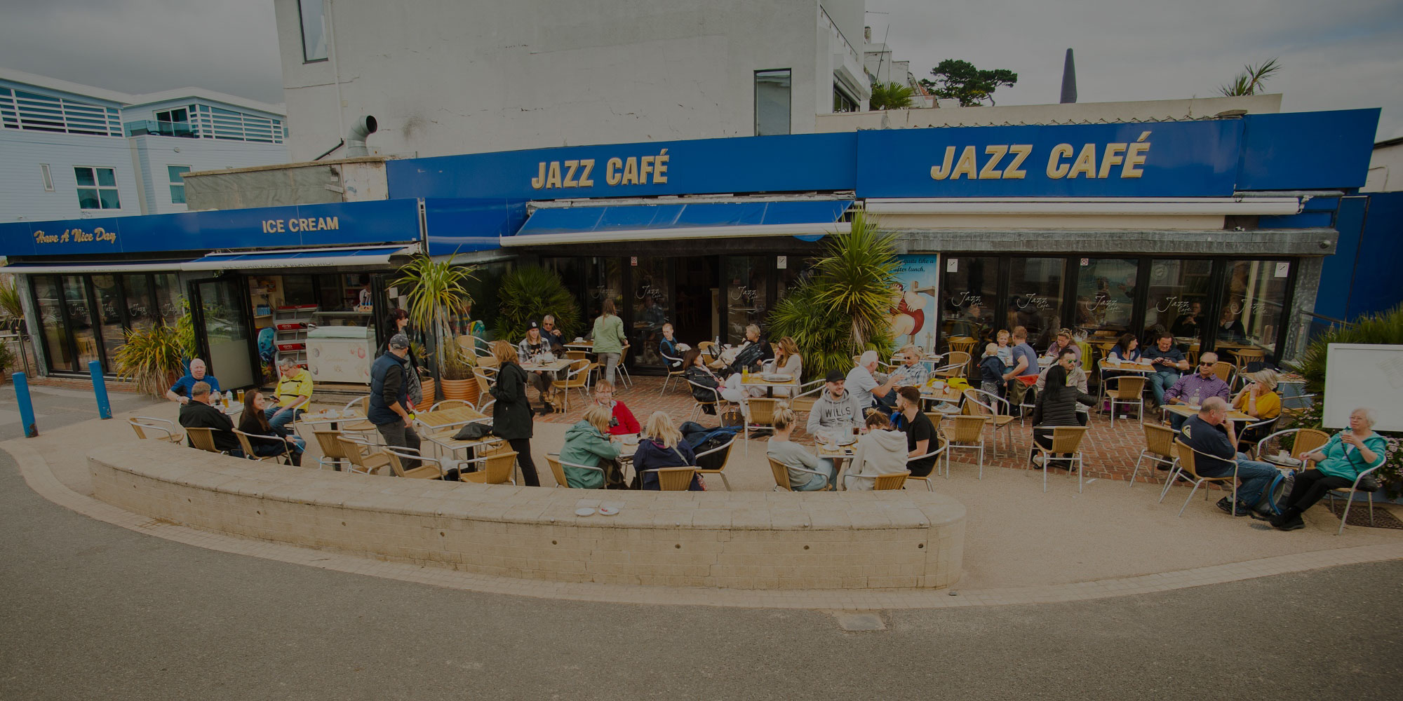 Beach Side Cafe Quality Food Fine Wines Jazz Evenings Jazz Cafe